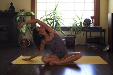 earth mamma yoga with alyssa