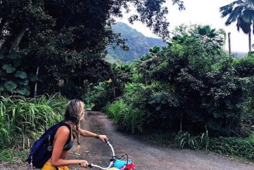 OFF THE GRID IN HAWAII